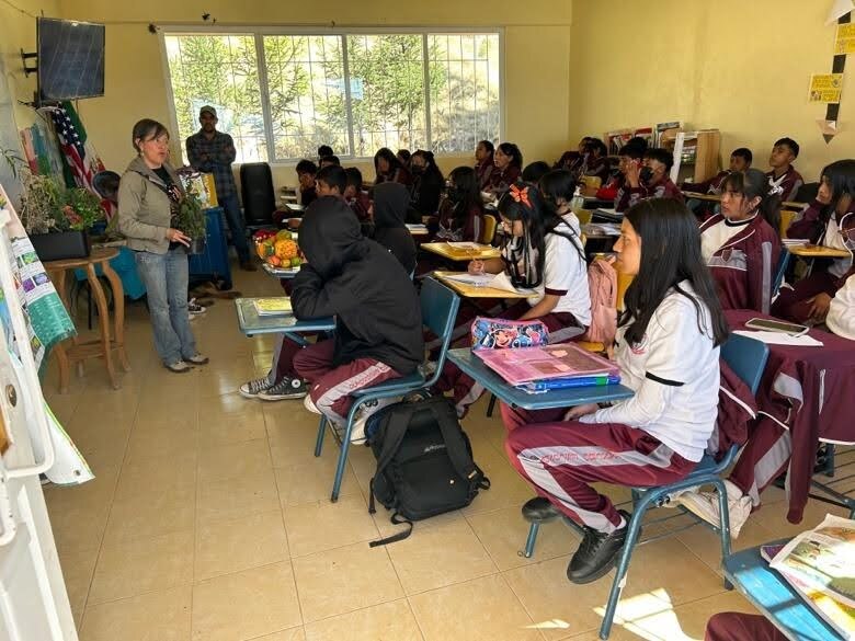 Lesson at school near El Rosario Sanctuary
